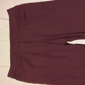 Lululemon ABC pant size 33 with inseam measuring at 32.5"